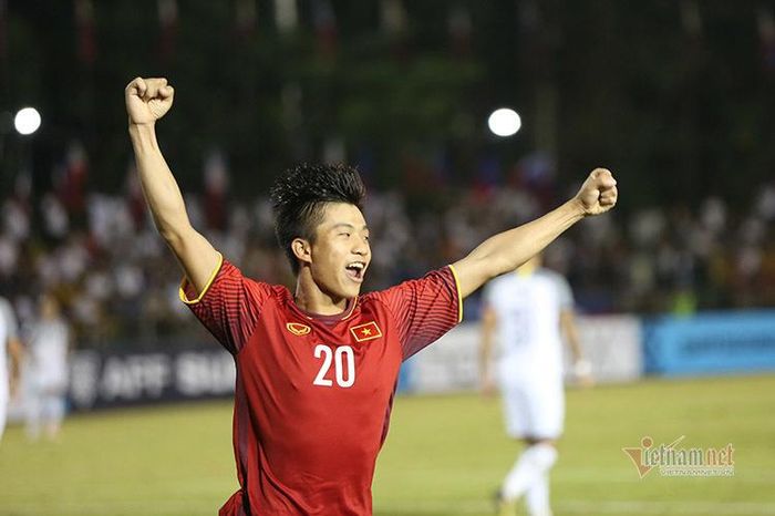 ... thầy nhiều Phan Văn Đức mới bổ sung cho U22 Việt Nam, tuyển Việt Nam