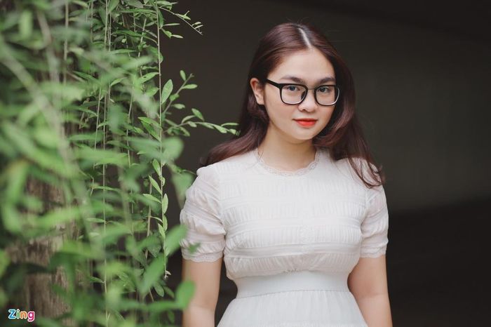 Giọng ca quê Bình Định cho biết hiện các anh chị trong gia đình đều lập nghiệp tại TP.HCM. Cách vài tháng, cha mẹ cô lại vào thăm các con. Vào dịp nghỉ lễ, Tết Nguyên đán, Thiện Nhân về quê quây quần cùng gia đình.