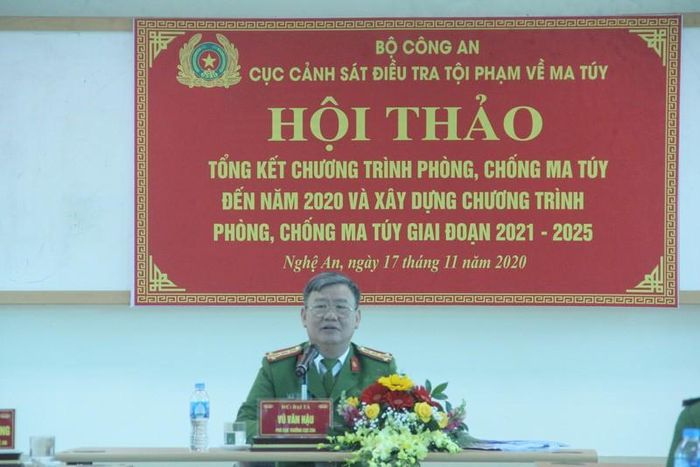  Đại tá Vũ Văn Hậu trăn trở: “Virut Covid -19 nhỏ bé thế mà chúng ta vẫn ngăn chặn được, tại sao ma túy lại không xử lý được”.