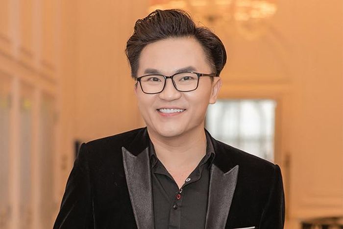 Diễn viên - MC Đại Nghĩa