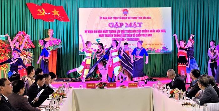Các hoạt động chào mừng 90 năm Ngày truyền thống MTTQ Việt Nam.