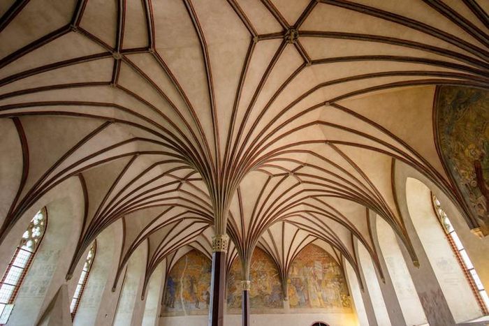 Đến nay, lâu đài Malbork hầu như vẫn giữ nguyên dáng vẻ hùng vĩ và tráng lệ của mình.