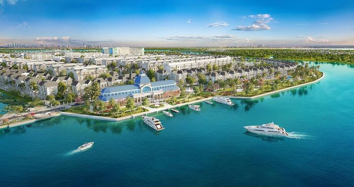 Bến thuyền Manhattan Glory trải dài ven sông, nối liền bộ đôi hồ cảnh quan - cầu ngắm cảnh và công viên Manhattan Riverside.