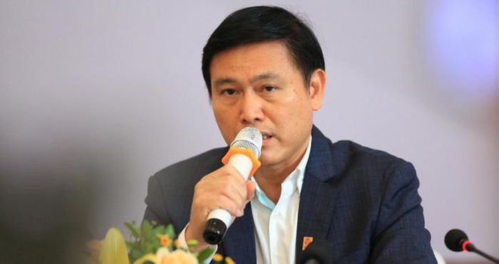 Ông Trần Anh Tú, trao đổi thông tin với truyền thông sau Hội nghị tổng kết mùa giải 2020.Ảnh: Nguyễn Uyên