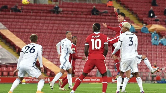 Firmino đánh đầu ghi bàn thứ 3 cho Liverpool
