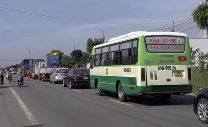 Vụ việc gây kẹt xe kéo dài trên QL1, đoạn qua thị xã Giá Rai.