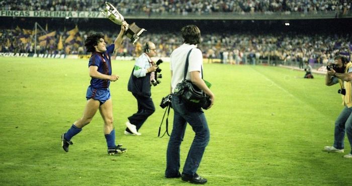 Maradona giành được chức vô địch La Liga năm 1982/83