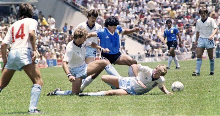 Đội tuyển Anh đã rất vất vả với Diego Maradona năm 1986