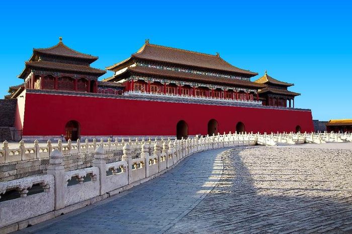  Hoàng đế Trung Quốc có thể ăn ở bất kỳ nơi nào, không cầu kỳ địa điểm. Ảnh minh họa: Pinterest. 