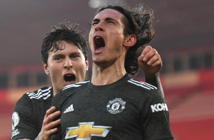 Theo Opta, Cavani trở thành cầu thủ MU tiếp theo vừa ghi bàn, vừa kiến tạo, sau khi vào sân từ ghế dự bị. Trước đó vào tháng 9/2002, Ruud van Nistelrooy đã làm điều tương tự trong trận gặp Charlton.