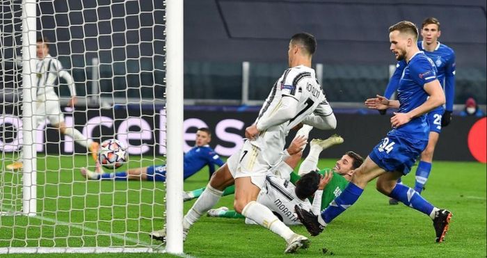 Ronaldo ghi bàn thắng thứ 750 của mình