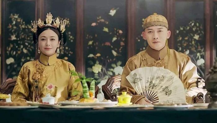 Một trong những chủ đề về hoàng đế thu hút sự quan tâm của giới chuyên gia và công chúng là thói quen ăn uống của họ.