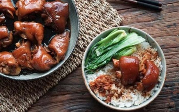 Chân giò hầm ngủ vị thơm ngon, bổ dưỡng (Ảnh minh họa)