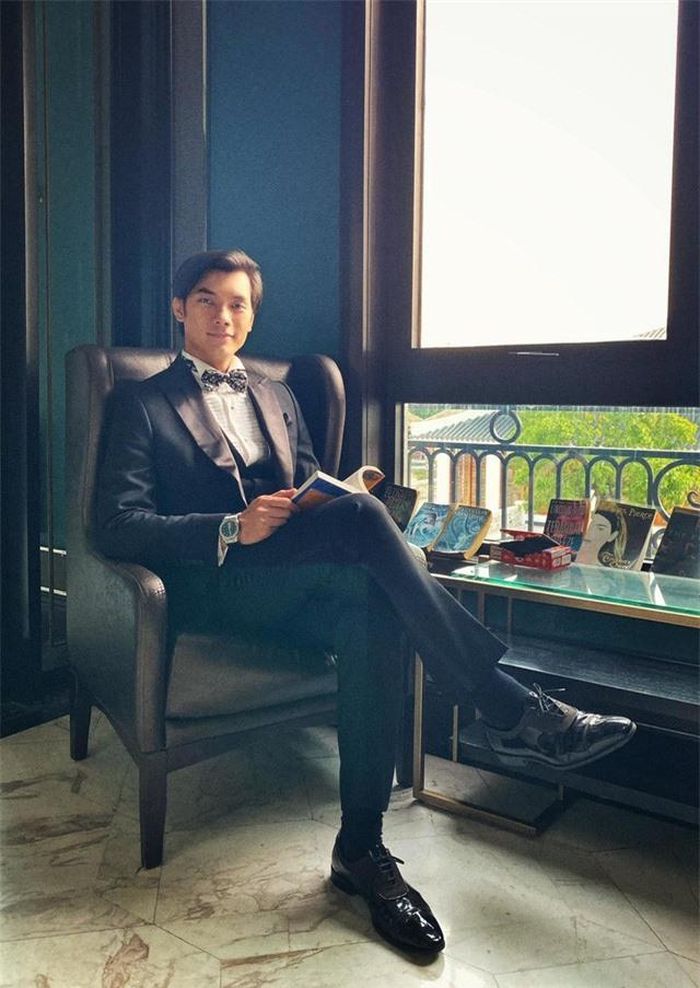 - Một mình bươn chải nơi đất khách thời gian đầu chắc sẽ vô cùng khó khăn với Nhan Phúc Vinh?