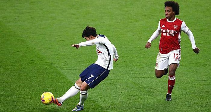 Pha cứa lòng tuyệt diệu của Son vào lưới Arsenal