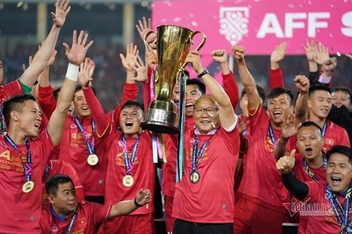 Tuyển Việt Nam đang là ĐKVĐ AFF Cup