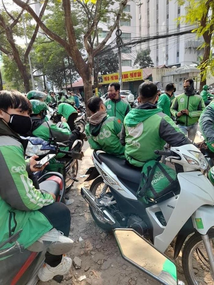 Tất cả đều không đồng tình với chính sách mới của Grab.