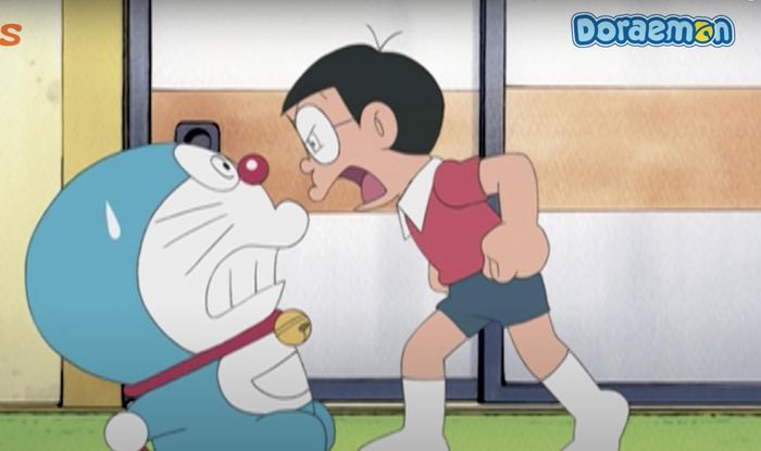  4. Thuốc viên đa nghi: Trong truyện, sau khi chứng kiến sự thật thà, tin người thái quá của Nobita, Doraemon đã lén cho bạn mình ăn thuốc viên đa nghi. Công dụng của bảo bối này là khiến cho người dùng trở nên vô cùng thận trọng và luôn nghi ngờ mọi thứ xung quanh. Tuy nhiên, do tác dụng của nó quá mạnh, Nobita gần như đã trở thành con người khác. Ảnh: PopsKids. 