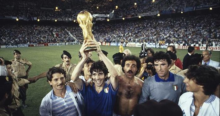 Paolo Rossi đưa tuyển Italia vô địch Espana 82