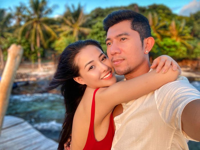 Ngân 98 và bạn trai Lương Bằng Quang.