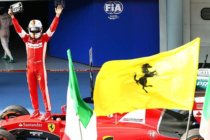 Vettel có cuộc chia tay khá ồn ào với Ferrari