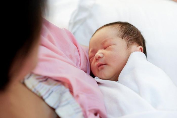 Việc chẩn đoán HIV sớm giúp việc lựa chọn phương pháp nuôi dưỡng trẻ hiệu quả hơn