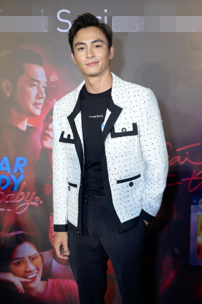  Lãnh Thanh được chú ý sau phim Thưa mẹ con đi và Chị chị em em. Gần đây, anh tham gia game show hẹn hò Vô lăng tình yêu. 