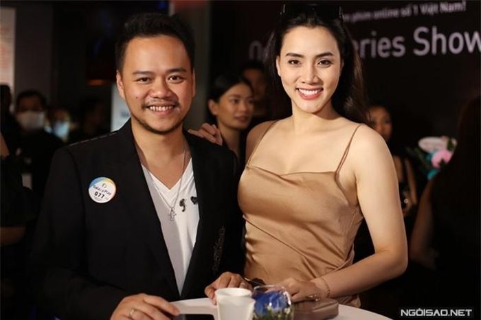 Diễn viên Trang Nhung và ông xã - đạo diễn Nguyễn Duy Hoàng - đã lâu mới cùng nhau dự sự kiện.