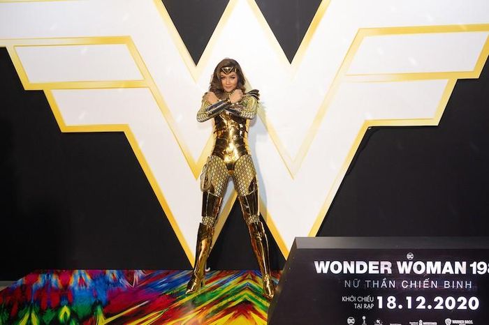 Hen chọn hóa thân Wonder Woman vì đây là nhân vật cô cực kỳ ngưỡng mộ. 