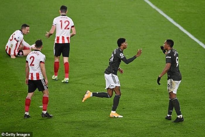 Man Utd thắng Sheffield với tỉ số 3-2.