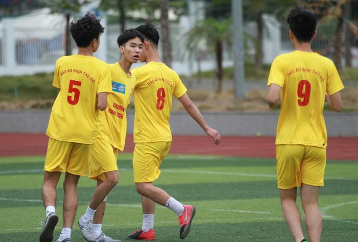 THPT Quang Trung (H.Đ) 5-1 THPT Phùng Khắc Khoan (Đ.Đ)