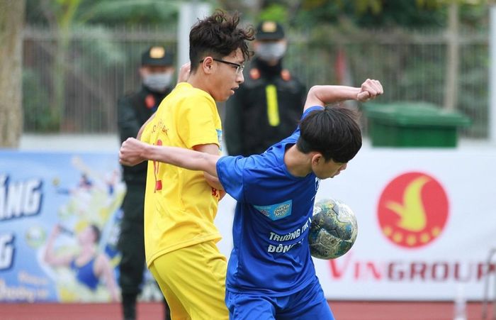 THPT Ban Mai 2-2 THPT Đông Kinh