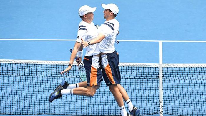 “Quái vật 2 đầu” Bob-Mike Bryan là cặp đôi thành công nhất trong lịch sử ATP