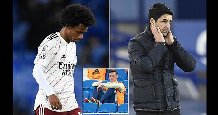 Việc Arteta sủng ái Willian, hắt hủi Oezil khiến một số cầu thủ bất bình