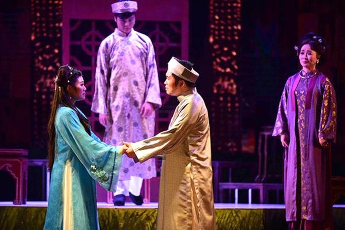 Quang Khải vàovai nhạc sư Nguyễn Quang Đại giai đoạn từ Phú Xuân vào miền Nam trong vở cải lương "Thầy Ba Đợi" (kich bản: Nguyễn Thế Kỷ, đạo diễn: Triệu Trung Kiên)