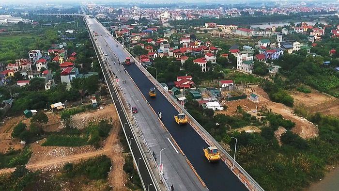 Toàn cảnh thi công sửa mặt cầu Thăng Long nhìn từ trên cao