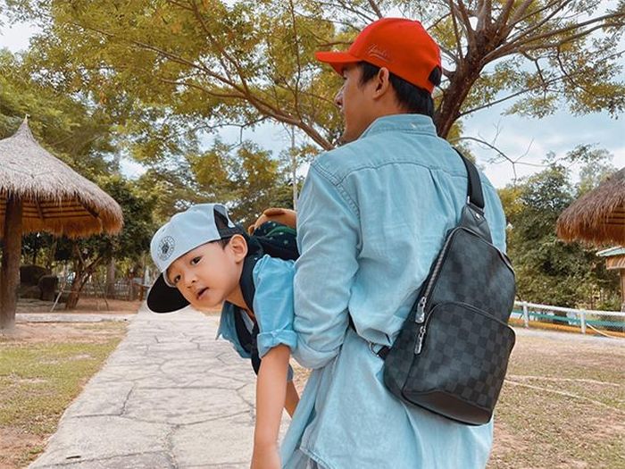 Bé Bảo Bảo là trái ngọt đầu tiên trong cuộc hôn nhân của Thúy Diễm và Lương Thế Thành. Cậu nhóc chào đời hồi tháng 6/2018. Vợ chồng nữ diễn viên hiện ao ước có thêm một cô công chúa để gia đình "đủ nếp đủ tẻ".