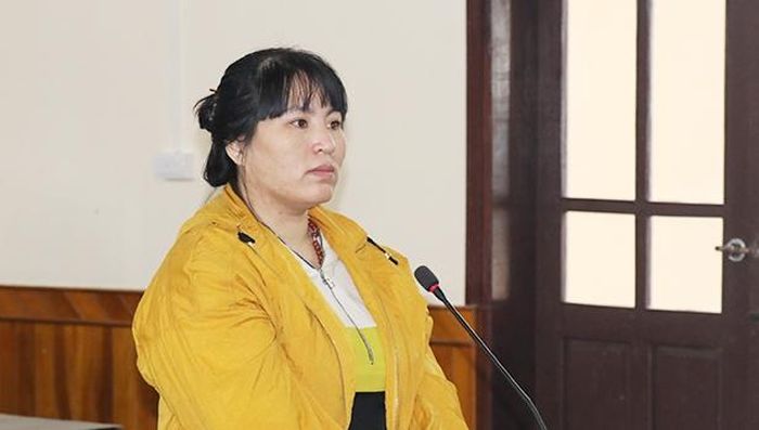 Bị cáo Trần Thị Hoa tại phiên tòa xét xử sơ thẩm vào sáng 23-12.