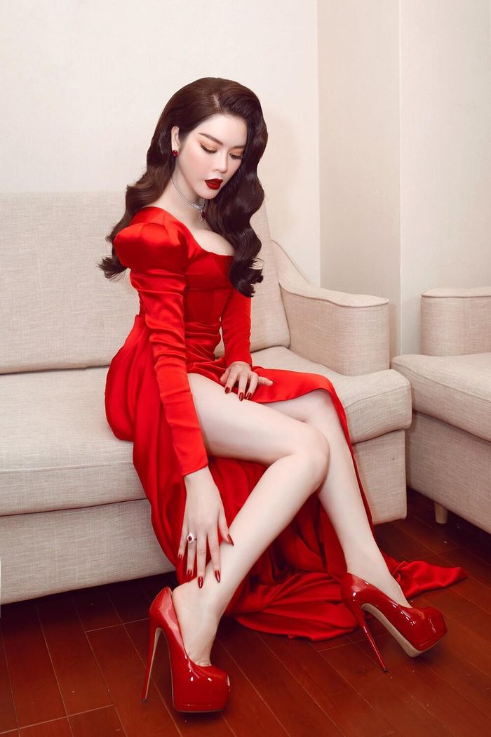 Lý Nhã Kỳ có những sở thích "kỳ quặc" khiến dân tình choáng váng.