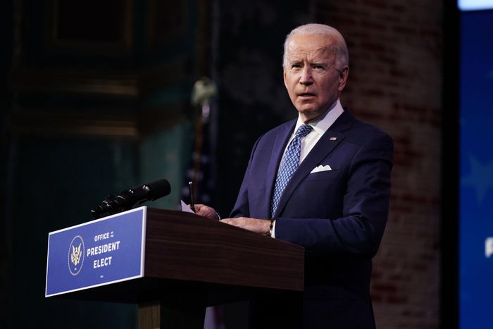  Nỗ lực phủ nhận kết quả bầu cử của ông Trump đang đe dọa tính chính danh của chính quyền Biden trong mắt hàng triệu người Mỹ. Ảnh: New York Times. 