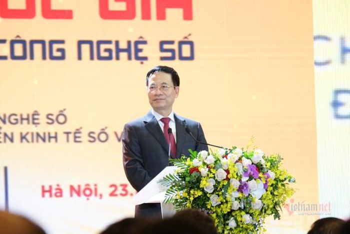 Bộ trưởng Bộ TT&amp;TT Nguyễn Mạnh Hùng. Ảnh: Trọng Đạt