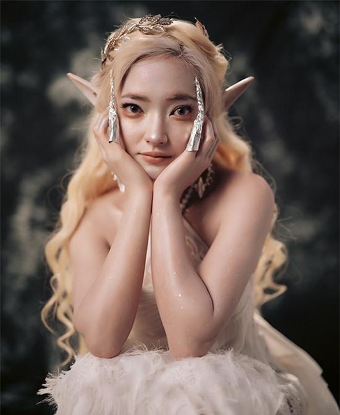 Tạo hình độc đáo của Châu Bùi dịp Halloween vừa qua.