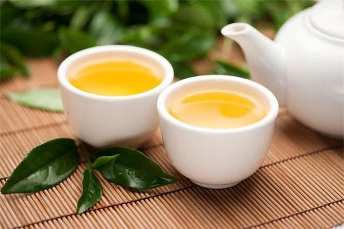 Trà xanh giúp hỗ trợ giảm mỡ bụng một cách hiệu quả. Ảnh minh họa