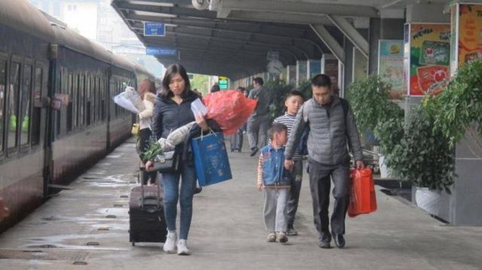 Đường sắt vẫn còn 100 nghìn vé tàu Tết chưa bán hết.
