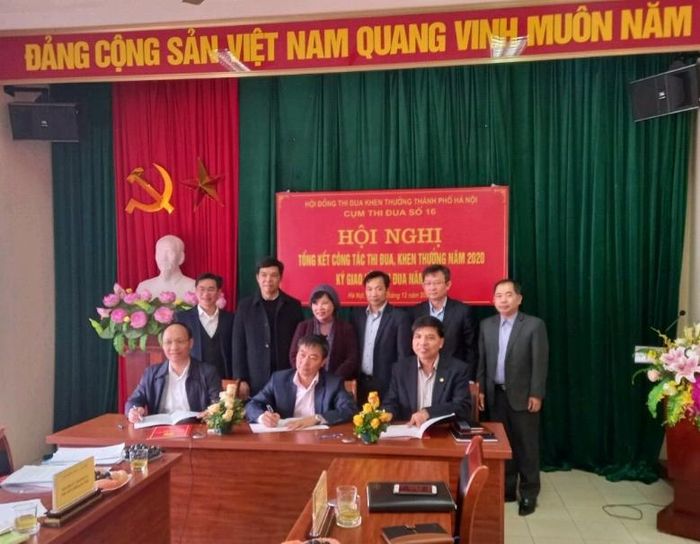  Các đơn vị ký giao ước thi đua năm 2021.