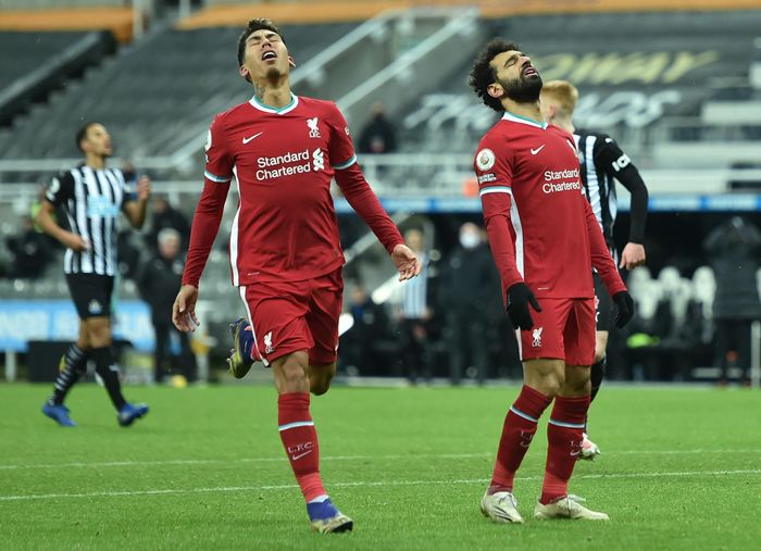 Bóng gần như chỉ lăn trên phần sân của Newcastle trong hiệp 2. Liverpool liên tục tổ chức tấn công, nhưng đều thu về sự thất vọng, khi hàng thủ đội chủ nhà, đặc biệt là vị trí của thủ môn Darlow đã chơi quá xuất sắc.