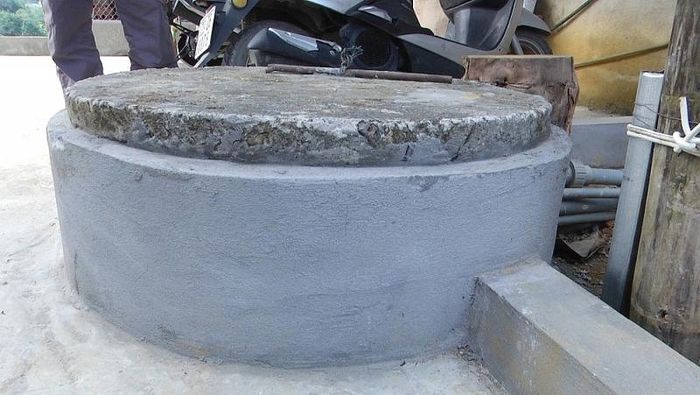 Các hộ dân ở xã Minh Bảo hiện đang sử dụng nước giếng để sinh hoạt nhưng hiện nước đang thiếu và bị ô nhiễm.