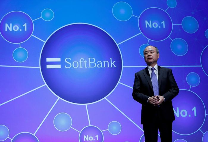  Tỷ phú Masayoshi Son từng mất tới 130 triệu USD khi tham gia vào thị trường Bitcoin. Ảnh: Reuters. 
