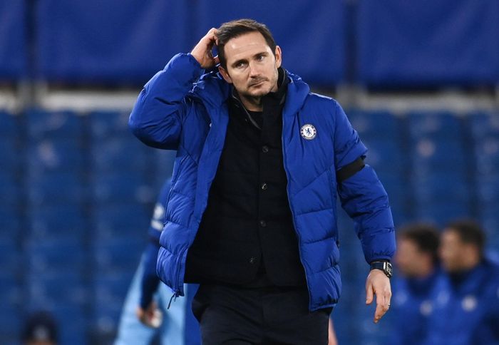 HLV Lampard đang gặp khó khăn ở Chelsea. Ảnh: Getty.