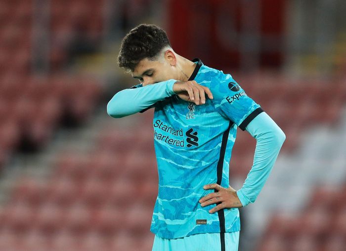  Liverpool thua trận thứ hai trong mùa giải và có nguy cơ bị đẩy khỏi ngôi đầu. Ảnh: Getty. 